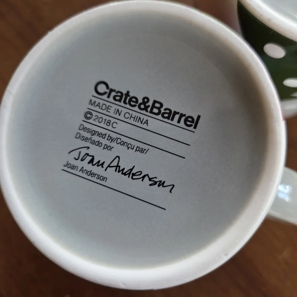 Crate & Barrel Joan Anderson 6oz Holiday Mugs Teddy Bear And Trees